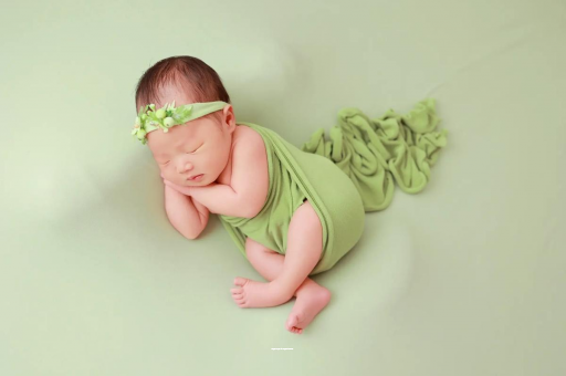 钦州3段奶粉适合多大宝宝 钦州3段奶粉适合多大宝宝